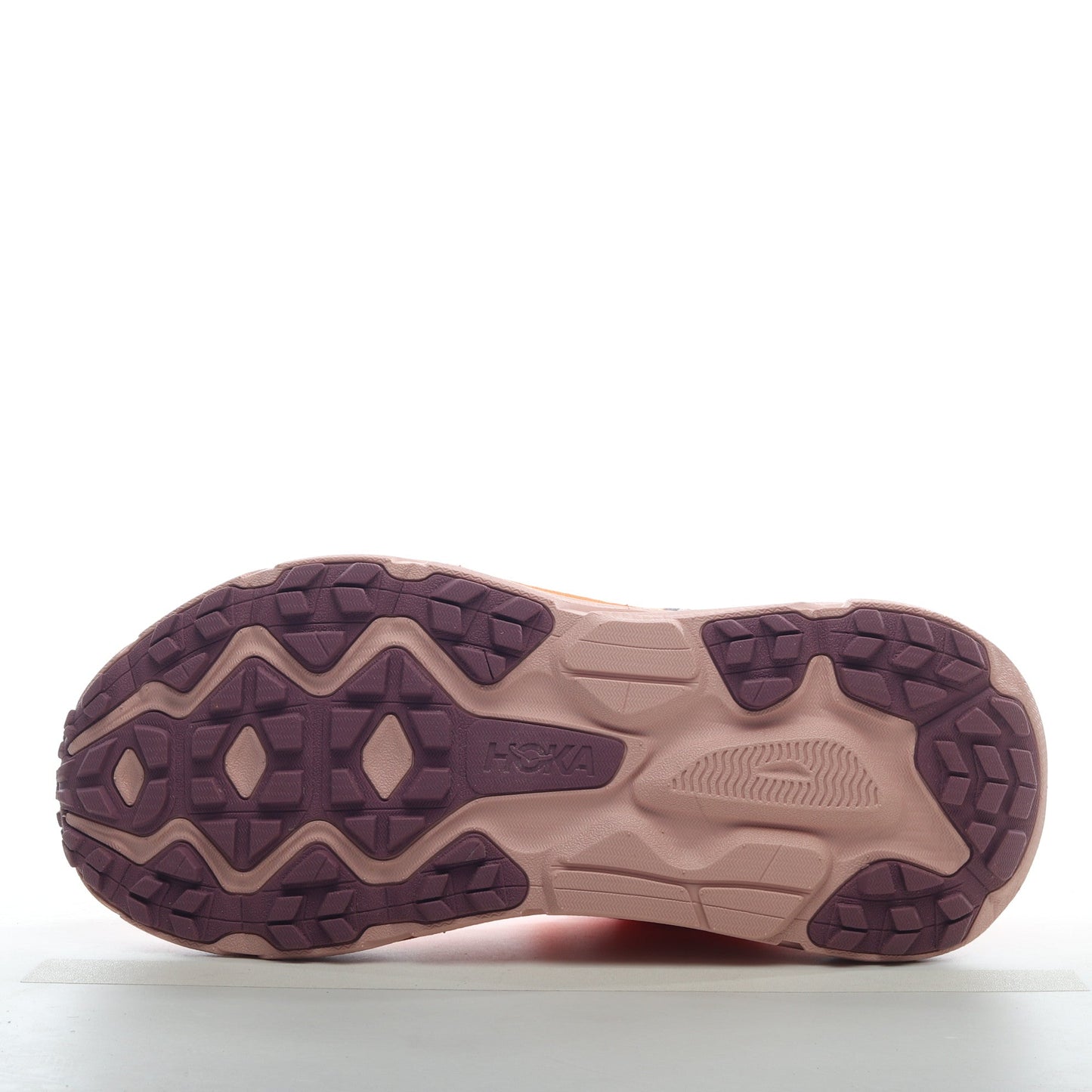 HOKA ONE ONE Challenger ART 7