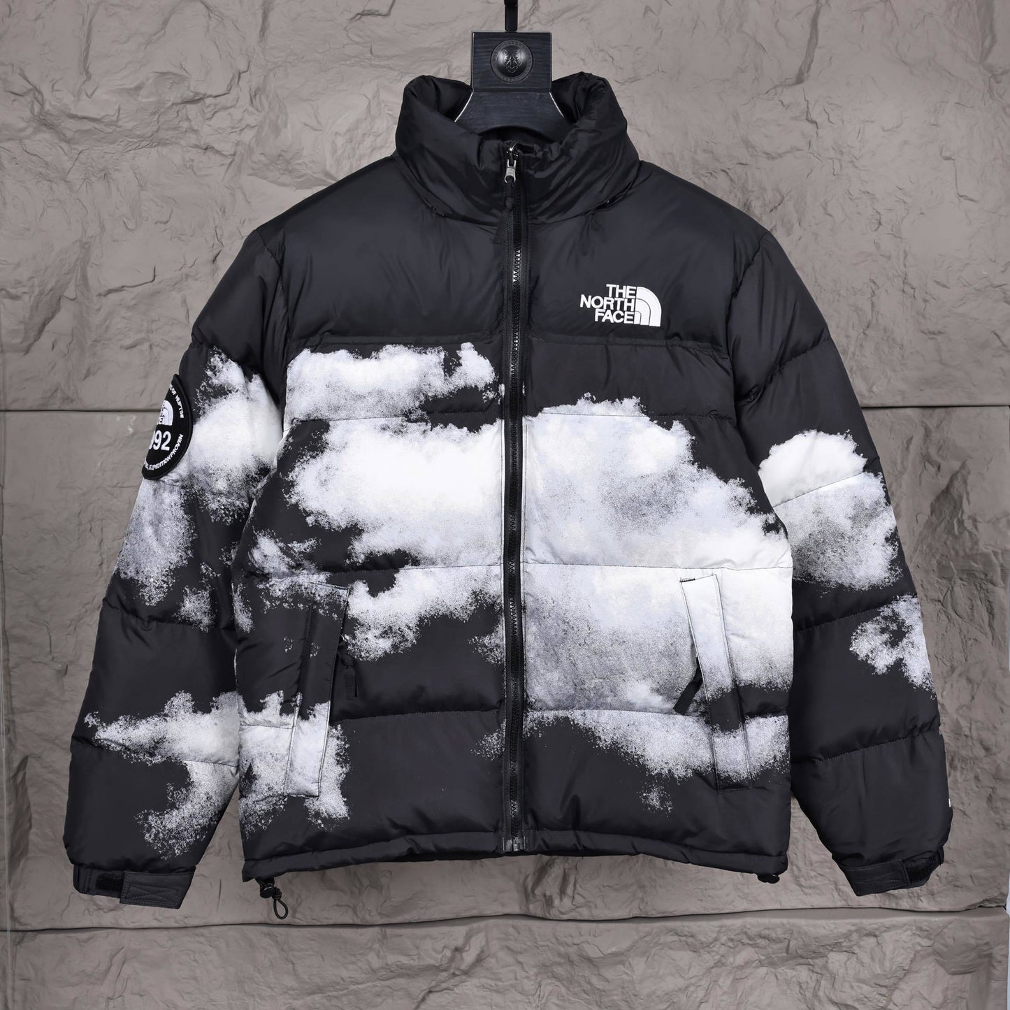 Cloud Horizon Down Jacket