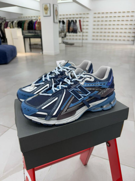 1906R New Balance Deep Blue